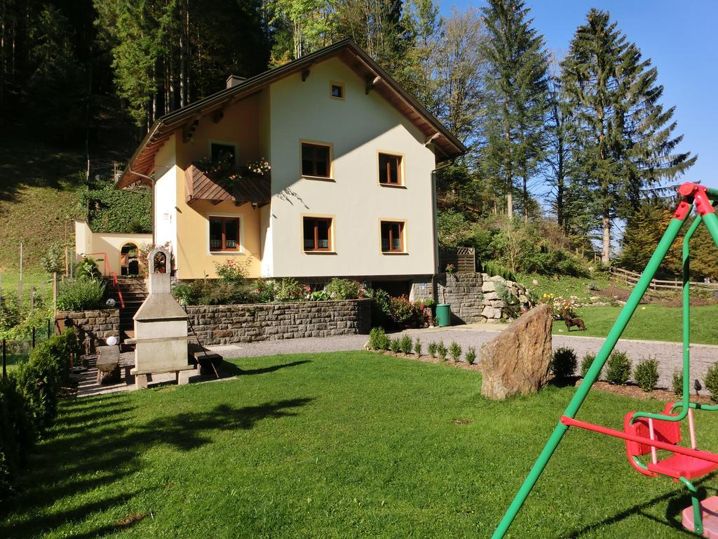 Gaestehaus Forstner Loich Exterior photo